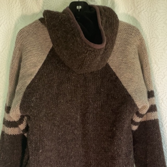 Men's Brown and Cream Hooded Jacket 100 percent wool - Picture 4 of 9